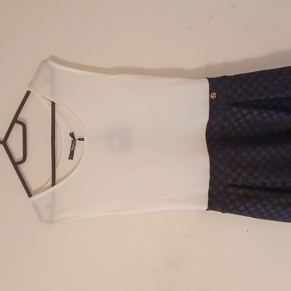 Brand new cute dress. Made in Italy.